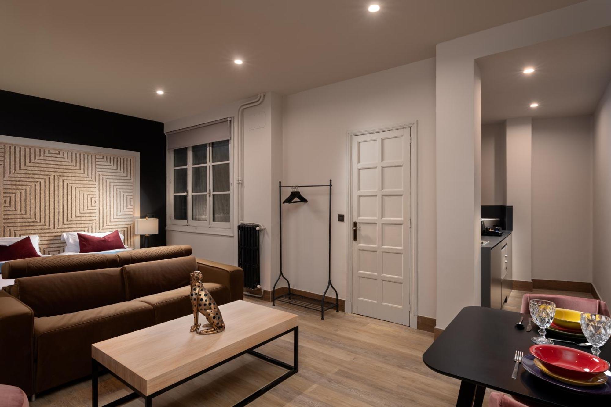 Suite 1907 Oviedo Low Cost Luaran gambar
